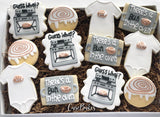 Bun in the oven announcement - 1 Dozen