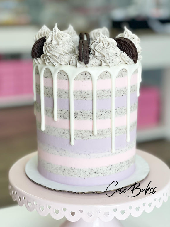 Cookies & Cream Striped Cake