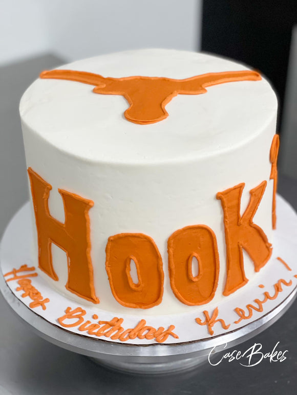 Hook Em Horns Cake